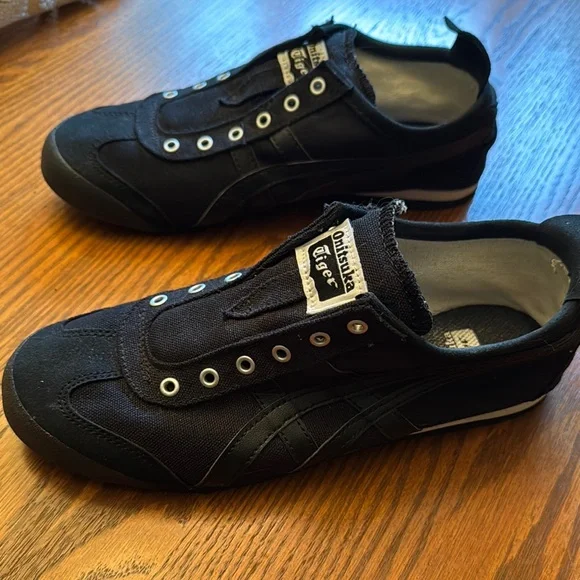 Onitsuka Tiger by Asics Black Casual Sneakers - Picture 3 of 7